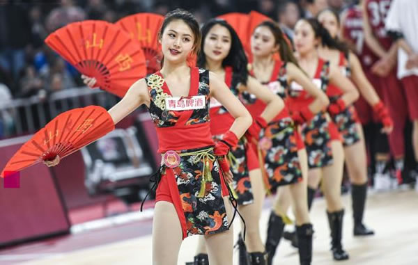 痛心，18歲足球運動員郭嘉璇去世，家屬發(fā)文要公平，真正死因成疑